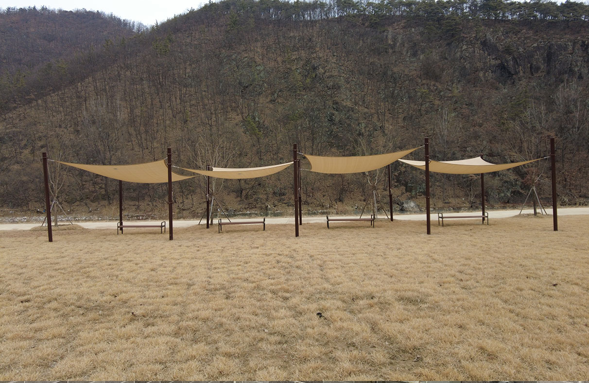 잔디마당 - 파고라